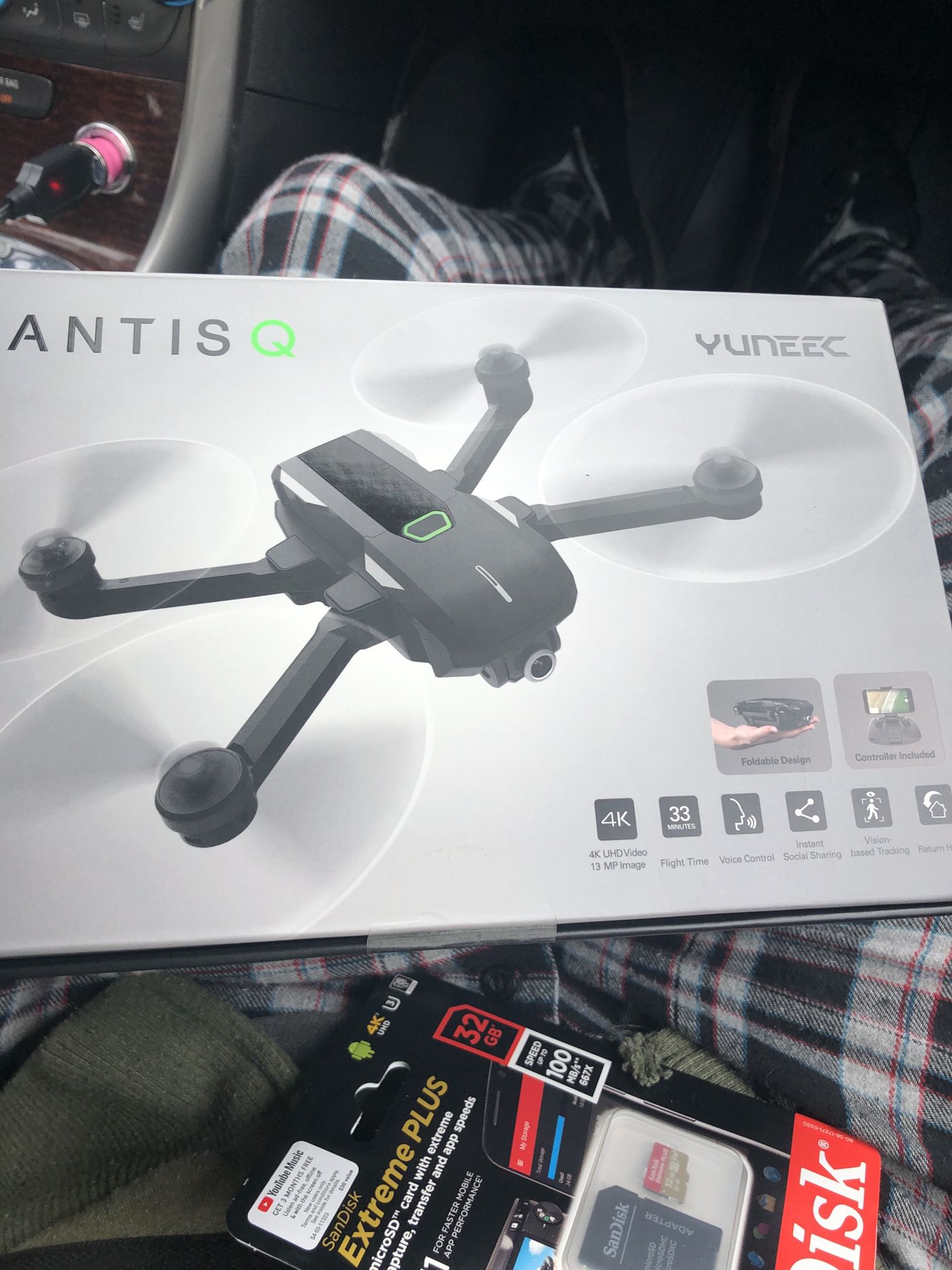 New in box Yuneec Mantis Q quad copter