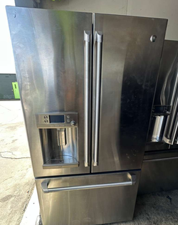 GE French Door Fridge – Stainless, Ice & Water Dispenser