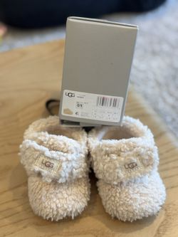 UGG Baby Bixbee Booties (Sherpa / Fleece)