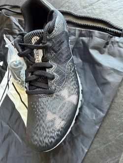Under Armour Kick Sprint 4 Black White Size 6.5  Men (contact info removed)-002