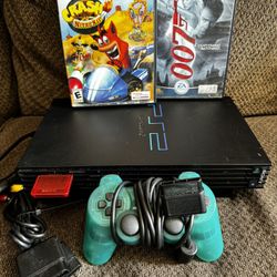 PlayStation 2 / PS2 Complete With 2 Games