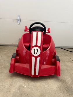 Radio Flyer Battery-Powered Ride-On Car – Ages 1.5–3