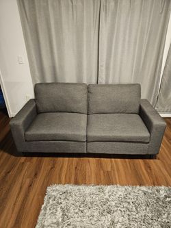6 Ft Sofa