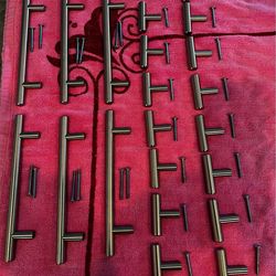 Kitchen Cabinet Handles & Pulls