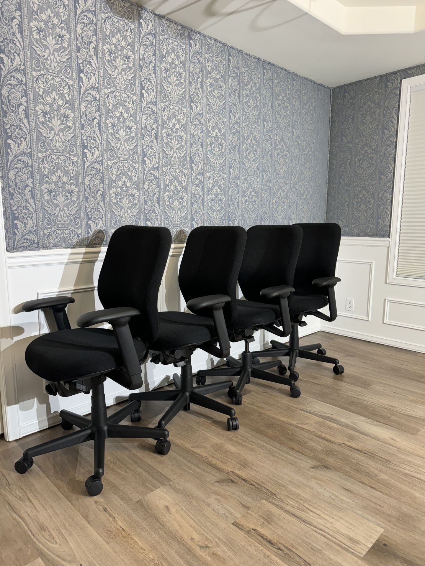 KI Engage Ergonomic Chairs (4 available)