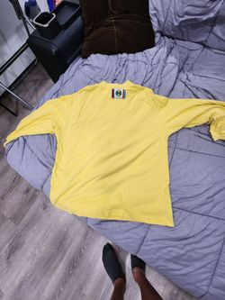 Vintage cross colours long sleeve t shirt Great condition