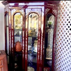 China Cabinet (Pearl Engraved)