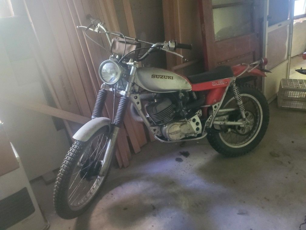 1975 Suzuki RL250