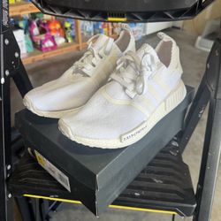 Adidas NMD R1 Japan Triple White