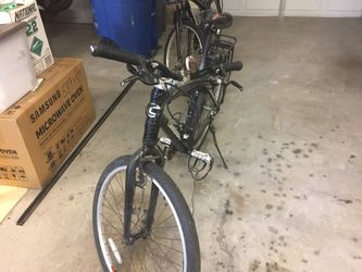 2 Cannondale Bikes
