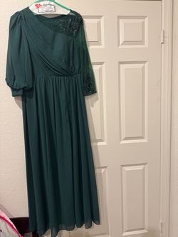 Gorgeous formal dress