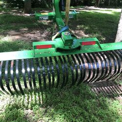 FRONTIER LR2172 Tractor 6’ Rake