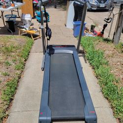 Treadmill. 250.00