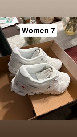 Women oncloud