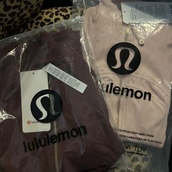 Lululemon define jacket size 4