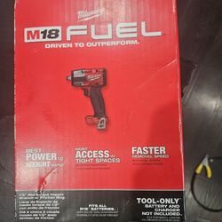 Milwaukee Mid Torque Impact Wrench