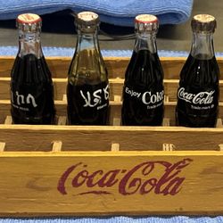5 MINIATURE COCA COLA BOTTLES & WOOD CASE! LIQUID INSIDE!