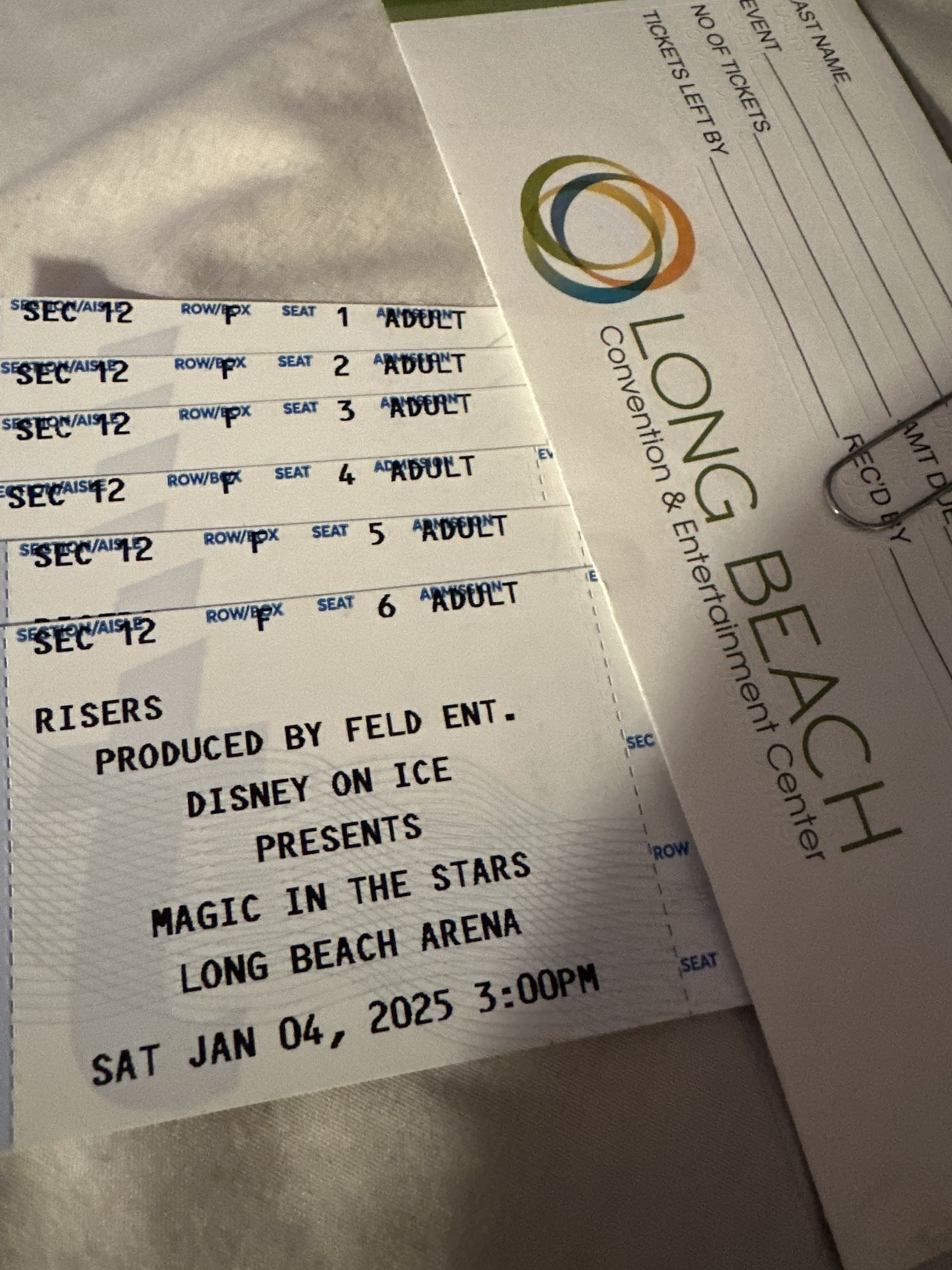 Disney On Ice Crypto Or Ontario Or Row D 🌸Long Beach Arena Row D/E/