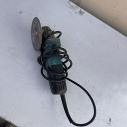 Makita Electric Grinder 