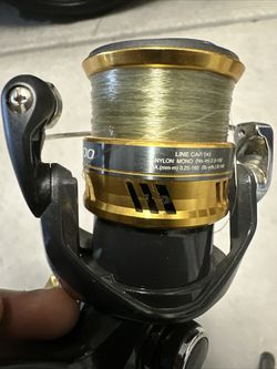 Shimano Sahara 2500 Spinning Reel 5.0:1 Model SH-2500FI for Sale in San  Diego, CA - OfferUp