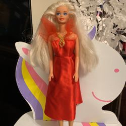 Barbie  Vintage doll 1966 Moveable Waist and arms