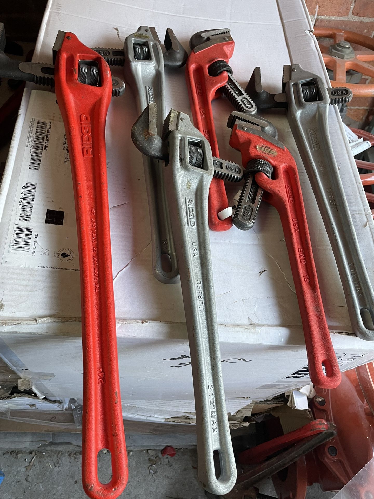 Pipe Wrenches