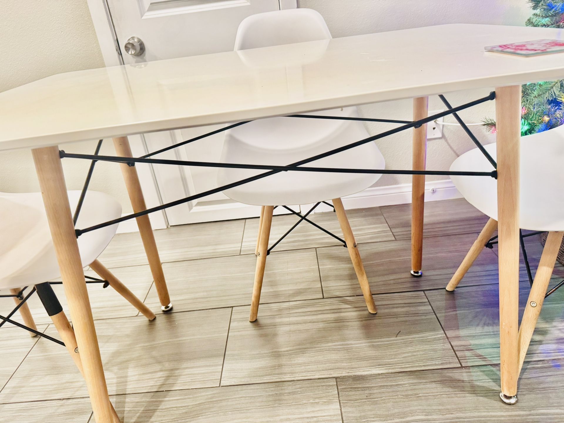 White Table (1) And White Plastic Chairs (4) , for Kitchen, Dining, Bedroom, Living Room. - OBO