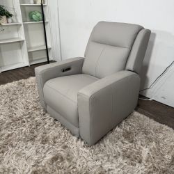 Gray Leather Power Recliner Chair! Delivery Available!