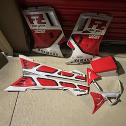 Fz600 Original Fairings 