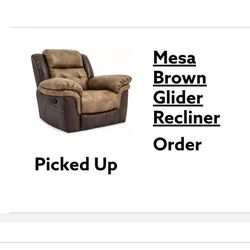 Recliner/Rocker 
