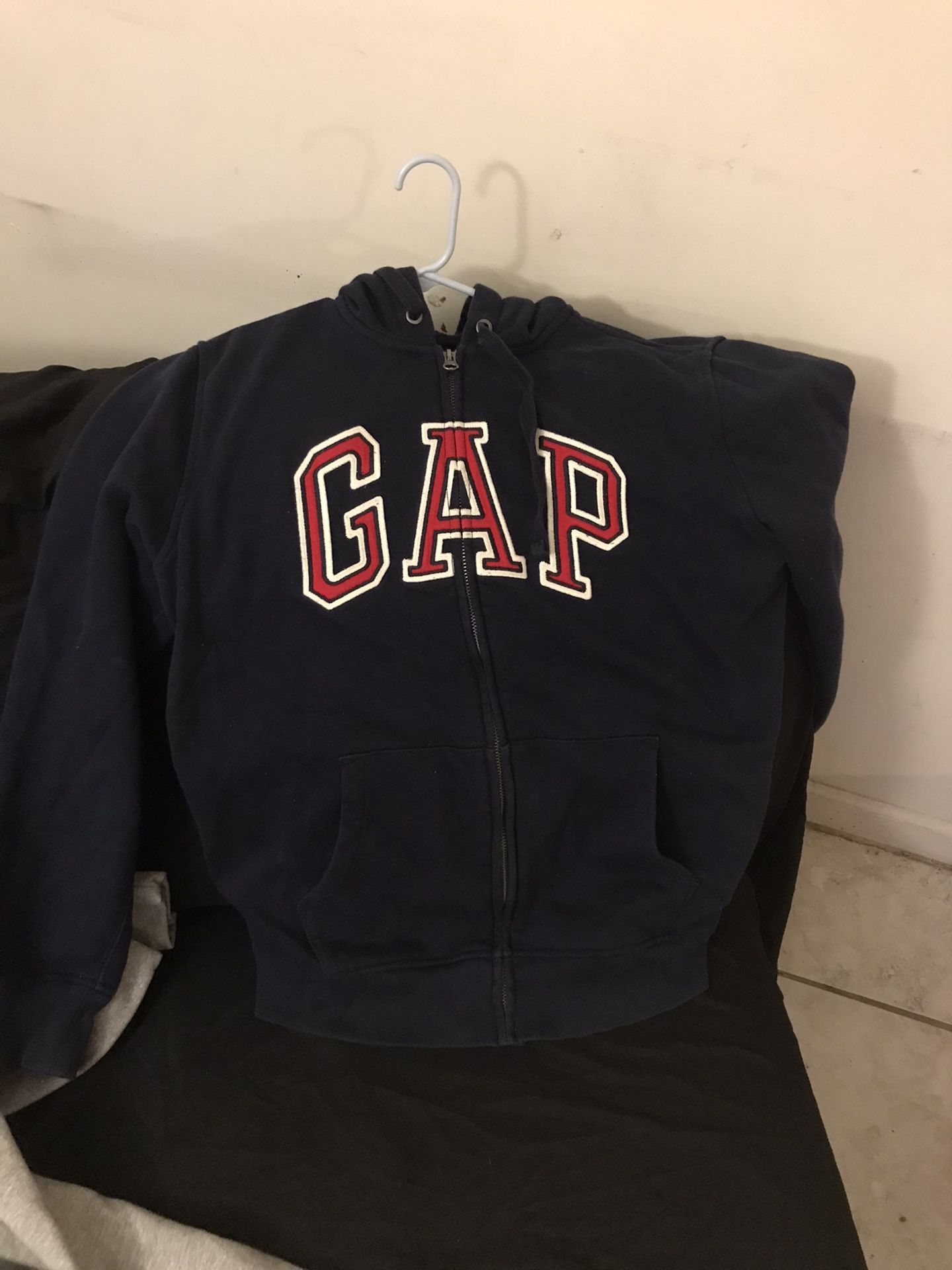 Gap Sweater