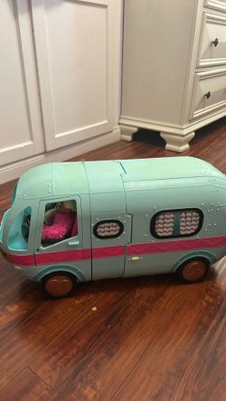 L.O.L Surprise Glam N’Go Camper Color Teal