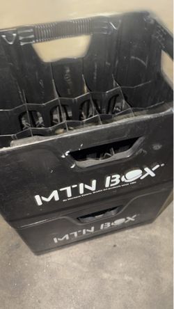 Mtn box for 24 spray cans