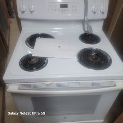 Lightly Used Electric Stove 