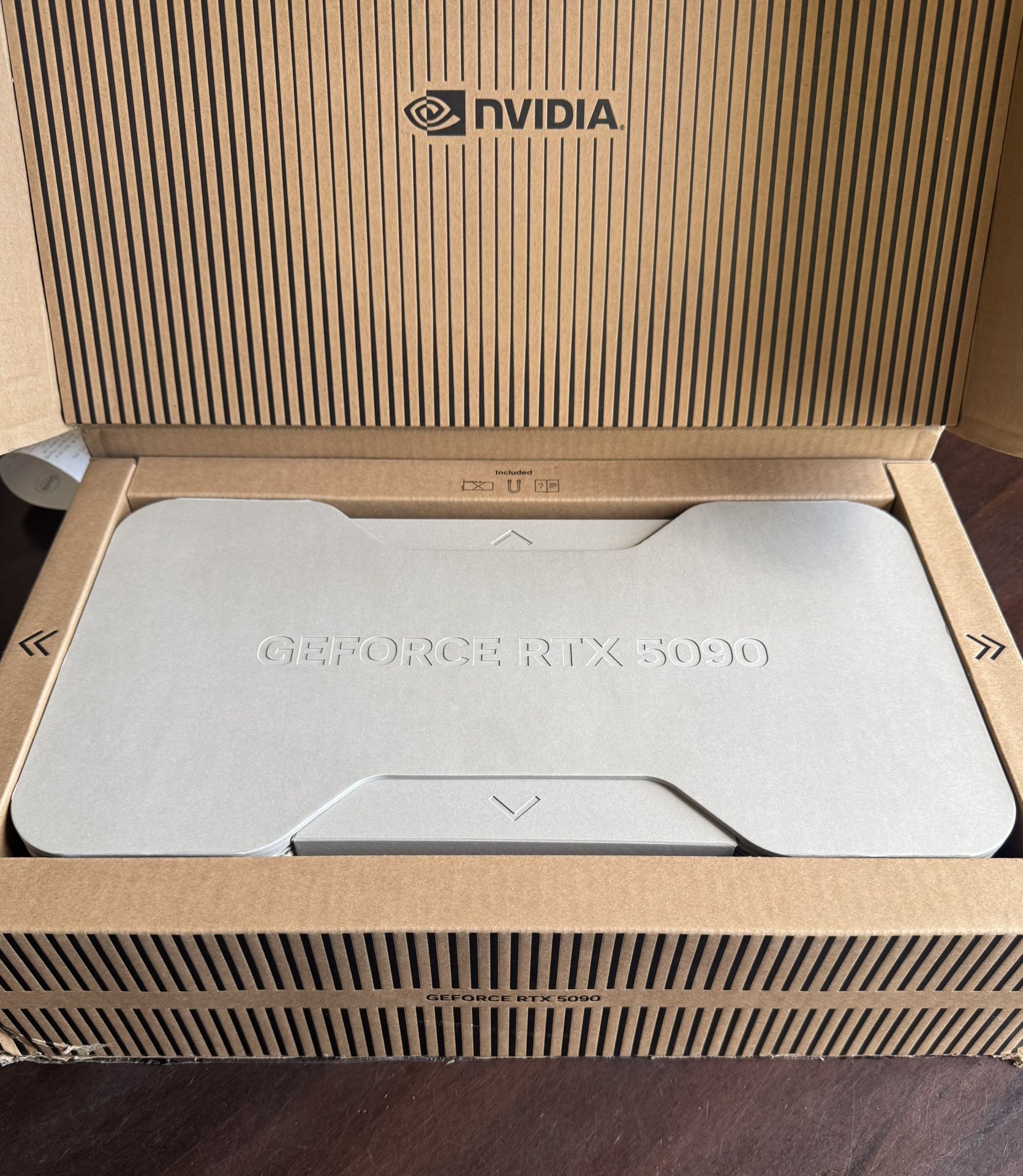 NVIDIA GeForce RTX 5090 Founders Edition Graphics Card BRAND NEW