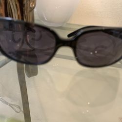 NEW SUNGLASSES WITH MAGNIFERS 