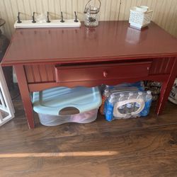 Solid Wood coffee table with pull out drawer