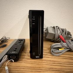 Nintendo Wii Console Black RVL-001 GameCube Compatible Motion Plus Wii Remote