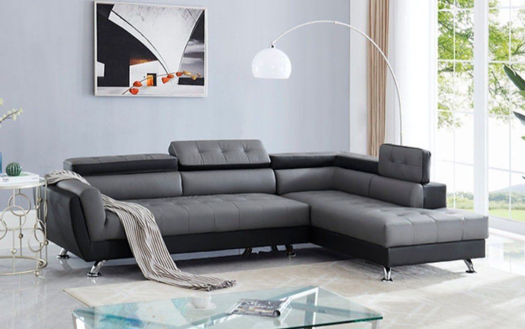 S4545 izzi (Grey)
2pcs Sectional, Grey Sectional 