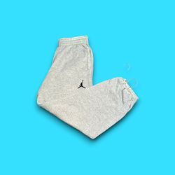 Air Jordan embroidered jump man tapered sweatpants grey men’s medium