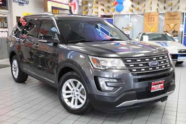 2017 Ford Explorer