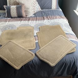 4 Piece Floor Mats For 2007 And Up Yukon/Tahoe