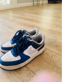 Nike Air Force One size 6.5 blue and white