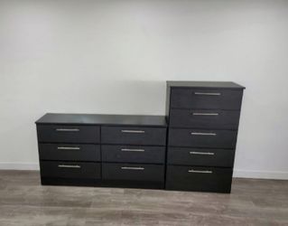 Dresser And Chest *** Fast Delivery