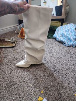 Brand new Gusse Boots 179 Retail Never Worn