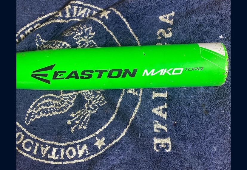Easton Mako Torq 31 Inch Drop -8 Baseball Bat