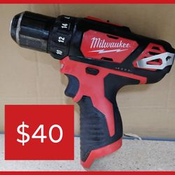 Milwaukee M12 Drill