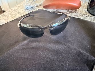 Sunglasses Oakley, Spy, Maui Jim, Ray Ban