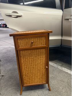 Wicker/Rattan Accent Cabinet / Nightstand