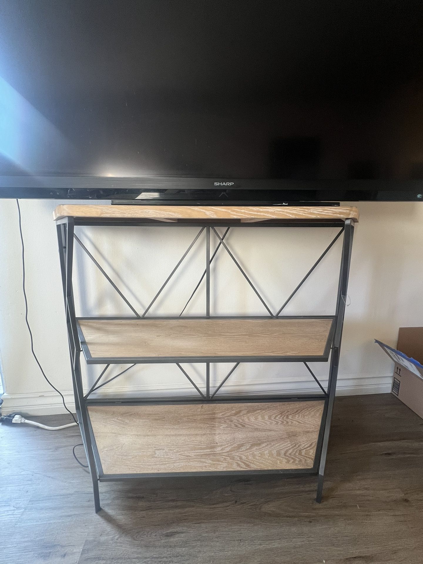 Tv stand